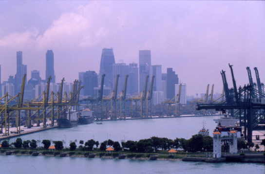 Sentosa<br>Blick �ber Hafen zur City