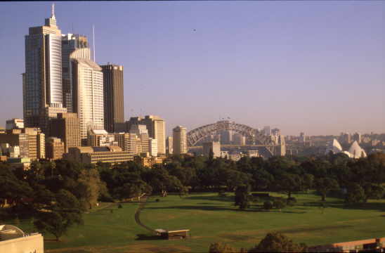 Blick aus Hotelzimmer zu Harbour Bridge und Oper