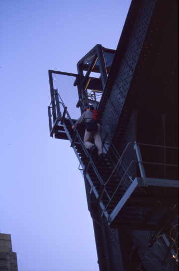 Br�cke mit Bridgeclimber