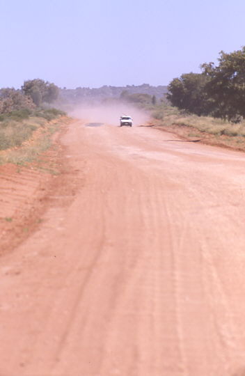 unbefestigte Stra�e