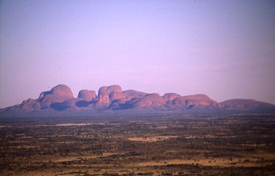 Uluru Aufstieg halbe H�he - Kata Tjuta