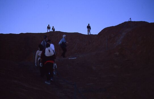 Uluru - Aufstieg